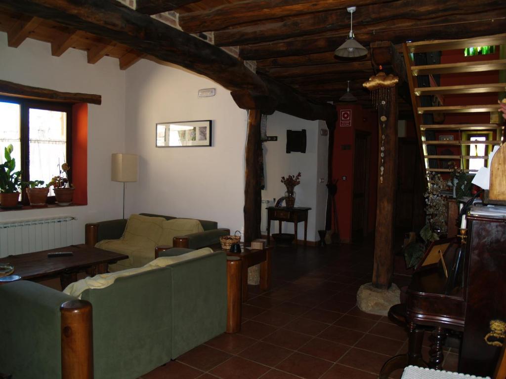 Hotel Rural Piedra Abierta San Martin de Perapertu Екстер'єр фото