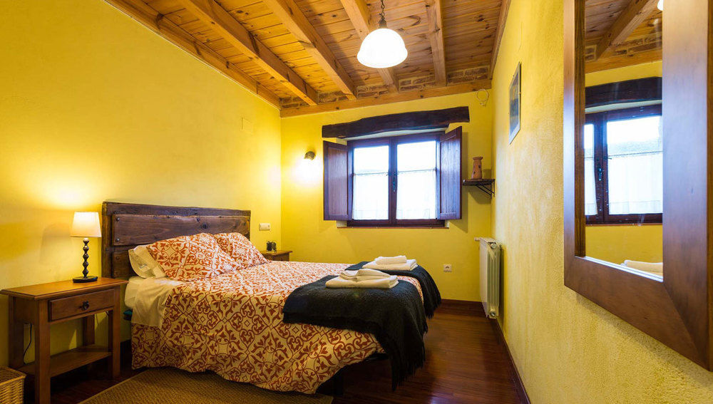 Hotel Rural Piedra Abierta San Martin de Perapertu Екстер'єр фото